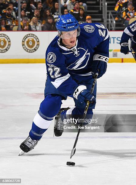 Erik Condra of the Tampa Bay Lightning moves the puck against the Pittsburgh Penguins at PPG Paints Arena on January 8, 2017 in Pittsburgh,...