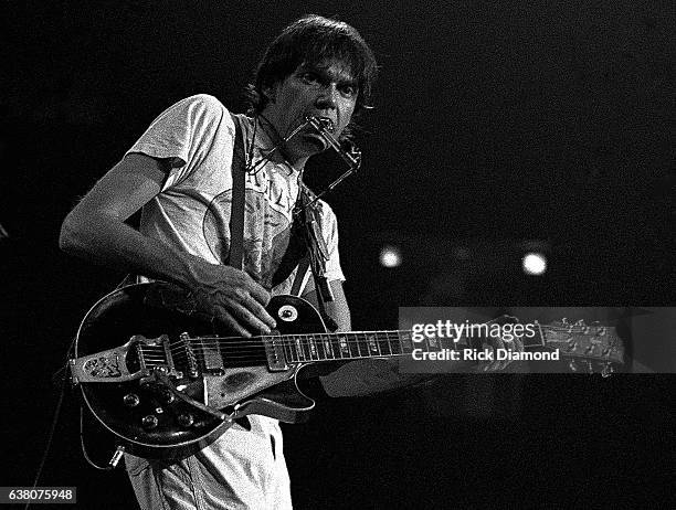 Neil Young 1978 Photos and Premium High Res Pictures - Getty Images