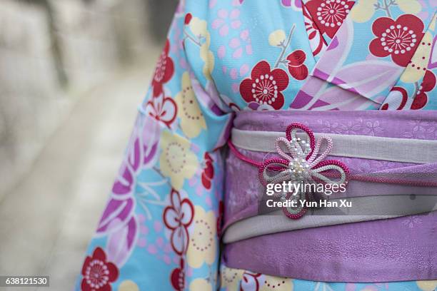 close up view of japanese kimono - waistband 個照片及圖片檔