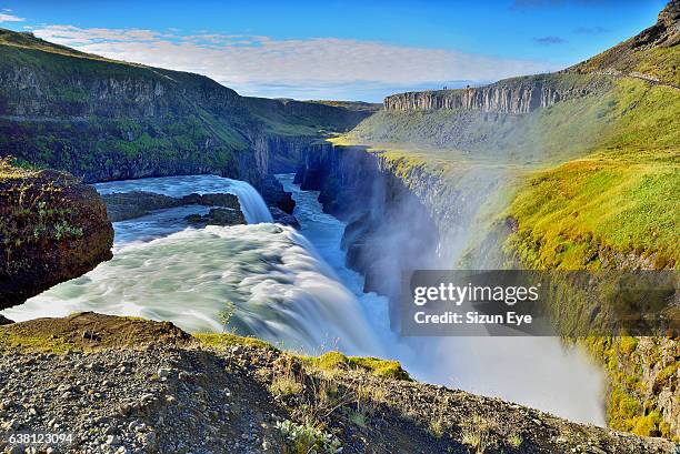 spectacular gullfoss waterfall in southwest iceland. - gullfoss falls stock-fotos und bilder