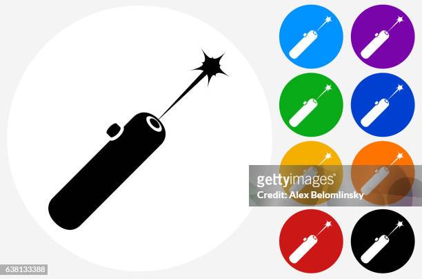 ilustraciones, imágenes clip art, dibujos animados e iconos de stock de icono de puntero láser en botones de círculo de color plano - lazer