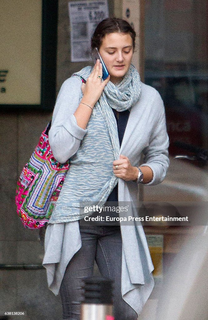 Celebrities Sighting In Madrid - October 28, 2016