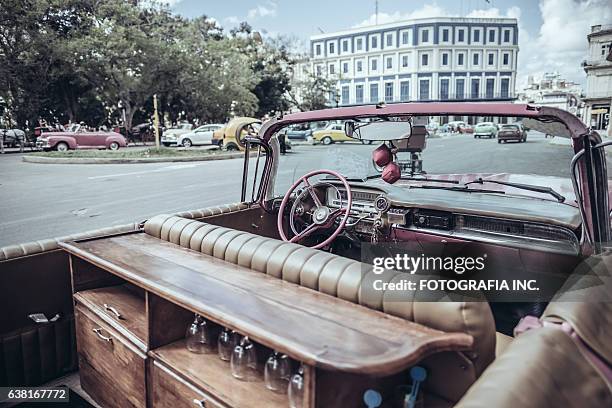 classics in havana - cadillac eldorado stock pictures, royalty-free photos & images