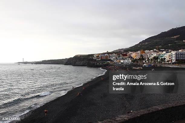 puerto naos beach in la palma island, canary islands. spain. - puerto naos stock pictures, royalty-free photos & images