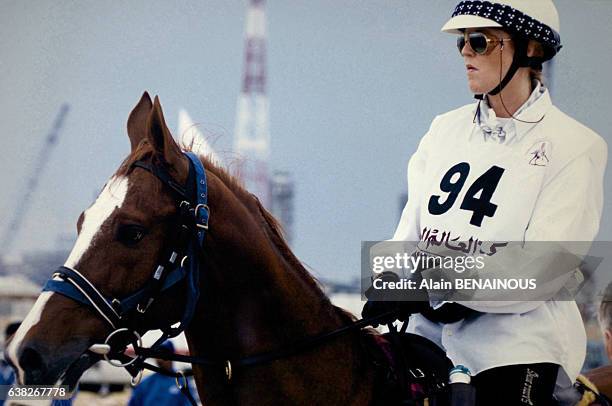 La duchesse d'York Sarah Ferguson participant au Marathon International du Qatar le 23 mars 1996.