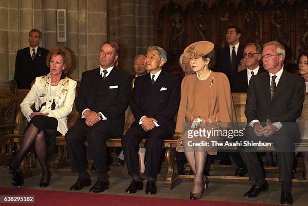 Emperor Akihito and Empress Michiko visit St. Pierre Cathedral on May 22, 2000 in Geneva, Switzerland.