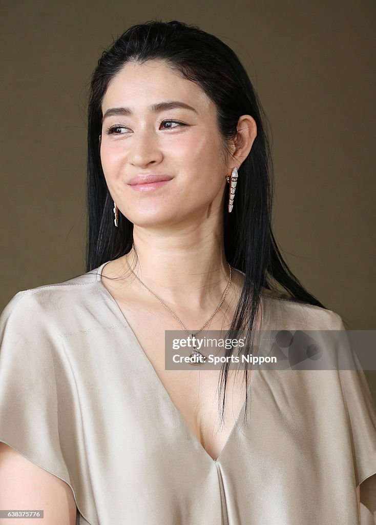 Koyuki Attends Awards Ceremony In Tokyo