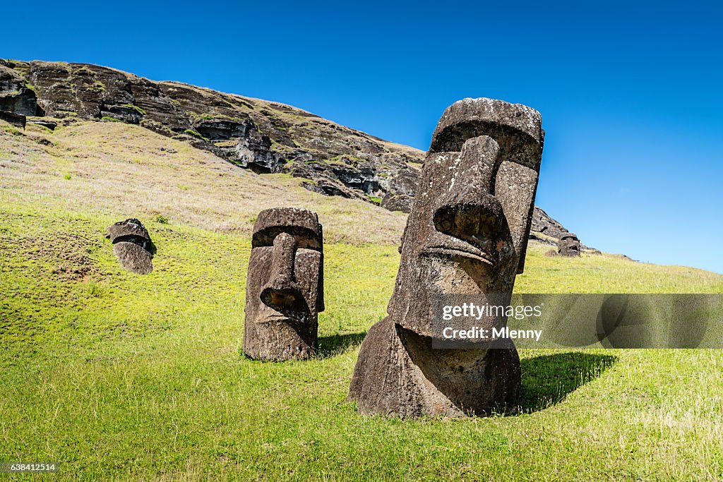 Statue dell'Isola di Pasqua Rano Raraku Moais Rapa Nui