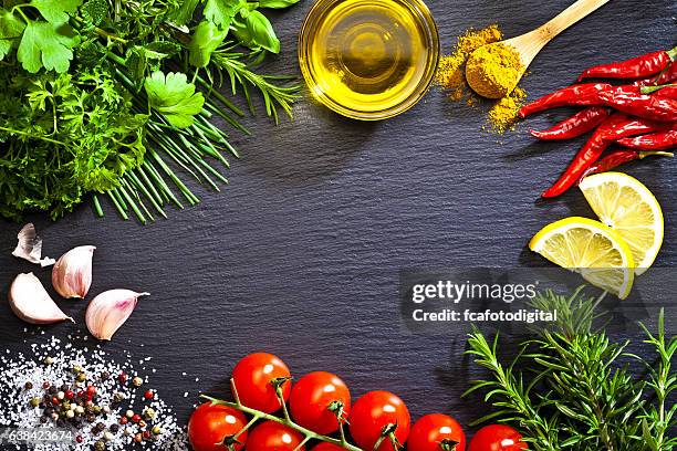 cooking and seasoning ingredients border - pepper vegetable 個照片及圖片檔