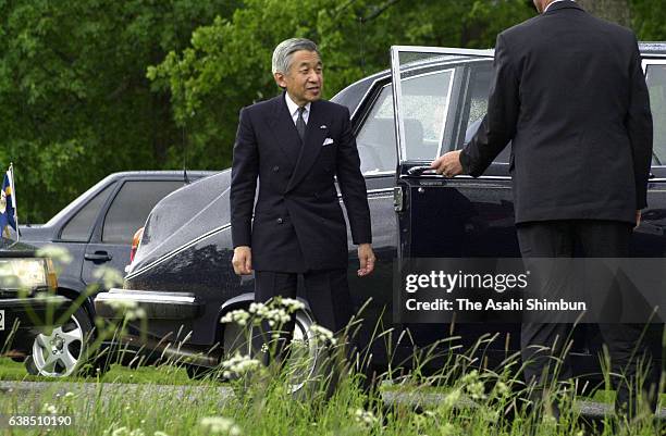Emperor Akihito is seen on arrival at Gripsholm Castle on May 31, 2000 in Mariefred, Sweden.