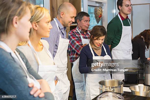 icecream manufacturing workshop - live stage stockfoto's en -beelden