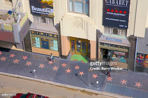 stars in hollywood sidewalk seen from above - walk of fame stock-fotos und bilder