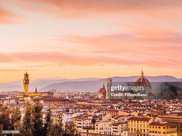 florence's skyline at sunset - piazzale michelangelo stock pictures, royalty-free photos & images