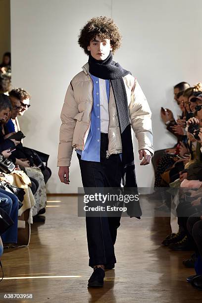 Model walks the runway at the Sunnei designed by Simone Rizzo & Loris Messina show during Milan Men's Fashion Week Fall/Winter 2017/18 on January 15,...