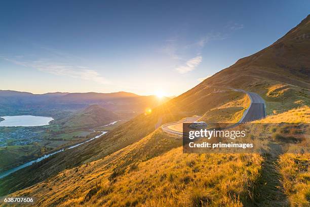 panoramic view remarkable peak at queen town  in new zealand - queenstown stock pictures, royalty-free photos & images