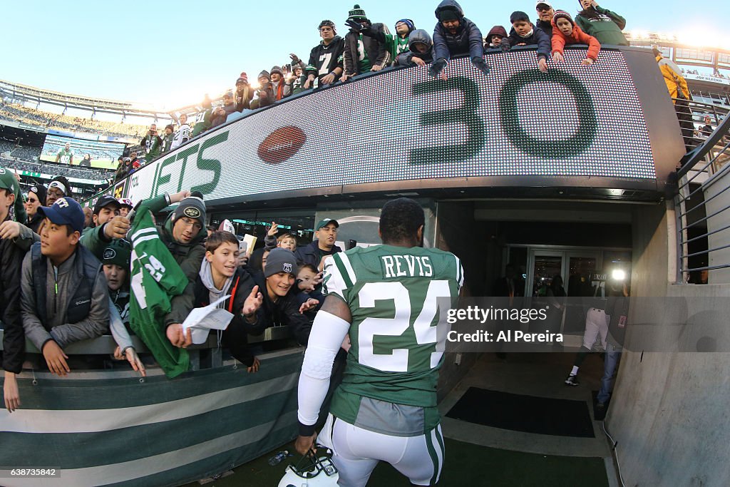 Buffalo Bills v New York Jets