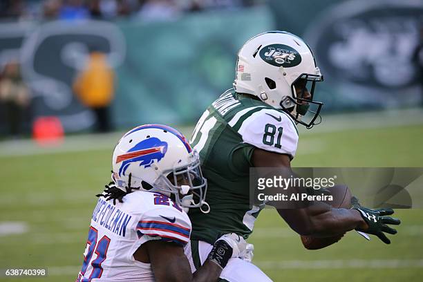 Wide Receiver Quincy Enunwa of the New York Jets has a long gain against the Buffalo Bills at MetLife Stadium on January 1, 2017 in East Rutherford,...