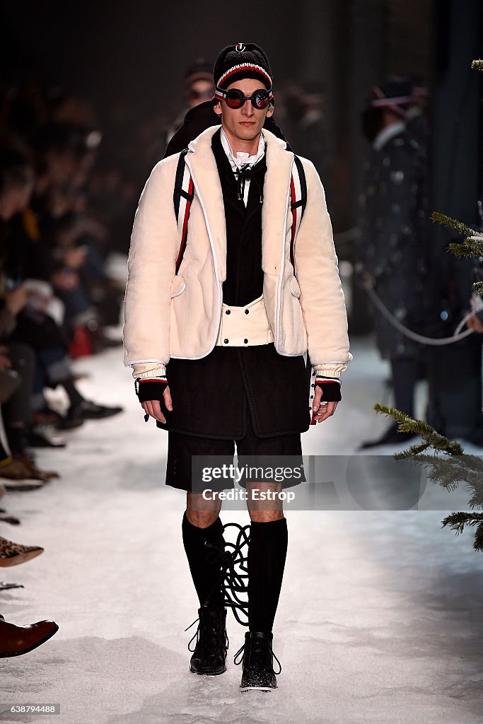 Moncler Gamme Bleu - Runway - Milan Men's Fashion Week Fall/Winter 2017/18