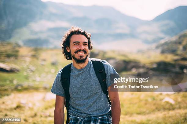 man in the mountain - portrait of handsome man stockfoto's en -beelden