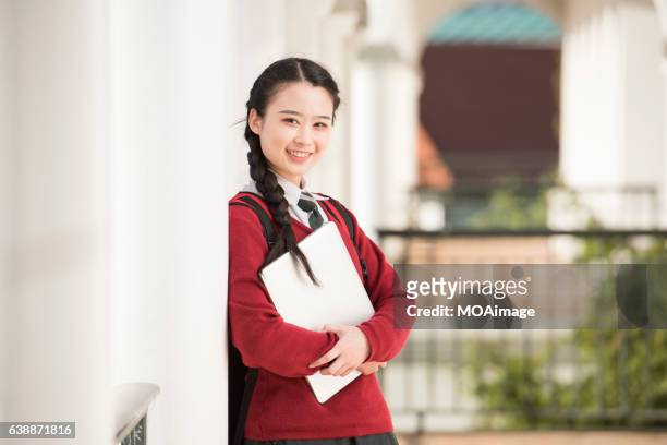 high school students on campus - auckland university stock pictures, royalty-free photos & images