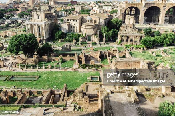 roman forum, rome, italy - fórum romano imagens e fotografias de stock