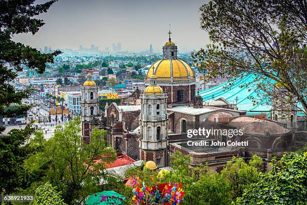 mexico city, mexico - basilika unserer lieben frau von guadalupe stock-fotos und bilder