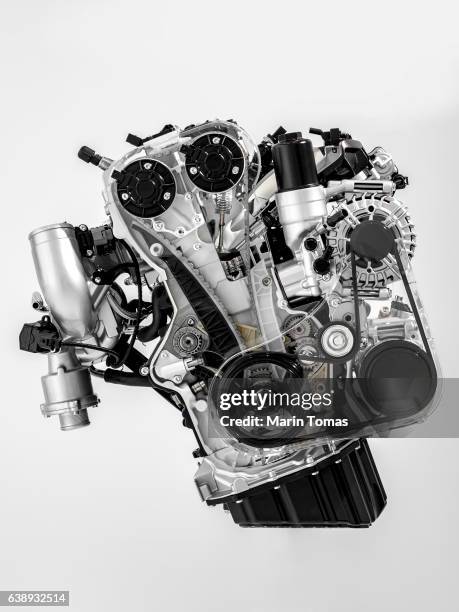 car engine cutaway - motor ストックフォトと画像