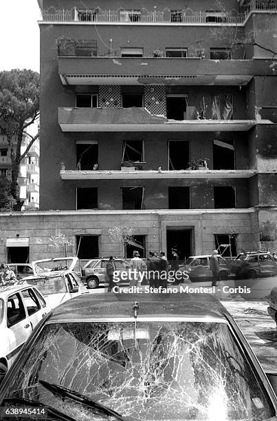 Attack in Maurizio Costanzo with a car bomb, stuffed ninety kilograms of TNT exploded in via Ruggiero Fauro . The buildings of Via Ruggiero Faure,...