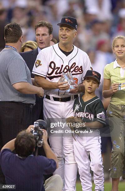 Cal Ripken Ryan Ripken 55 Rachel Ripken Stock Photos, High-Res Pictures, and Images - Getty Images