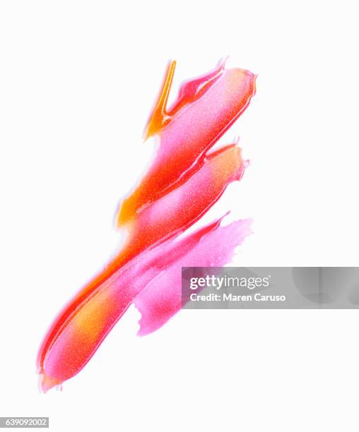 pink lip gloss smear - lipgloss stockfoto's en -beelden