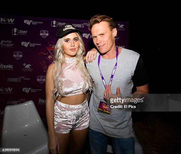 Tigerlily / Dara Hayes and Andrew Reid backstage at VANFEST 2016 on November 26, 2016 in Sydney, Australia. (Photo by El Pics/Getty Images