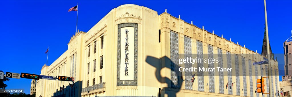 Rivercenter Mall in San Antonio