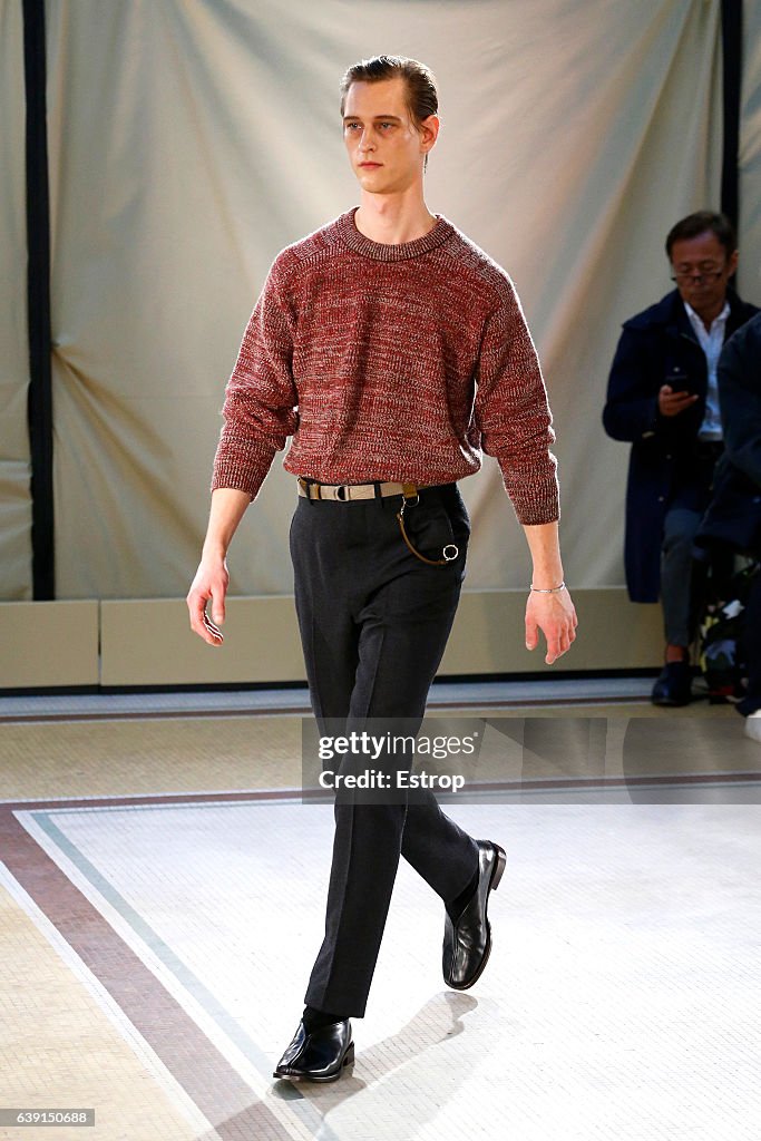 Lemaire : Runway - Paris Fashion Week - Menswear F/W 2017-2018