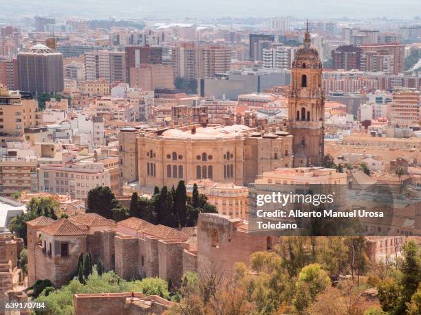 spain, malaga, malaga cathedral and cityscape - malaga photos et images de collection