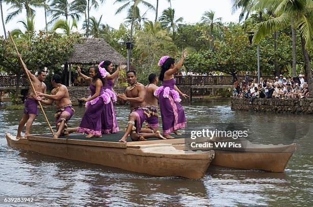 Central show in one of the lakes called Rainbown of Paradise where canoes parade singing songs, dances and martial arts in each country, in this case...