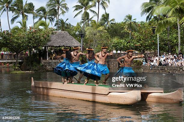 Central show in one of the lakes called Rainbown of Paradise where canoes parade singing songs, dances and martial arts in each country, in this case...