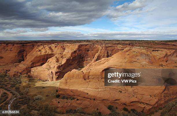 Chline Raz 37 Chinle Wash Stock Photos, High-Res Pictures, and Images - Getty Images