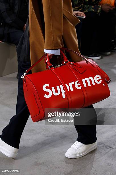 Bag detail at the runway during the Louis Vuitton Menswear Fall/Winter 2017-2018 show as part of Paris Fashion Week on January 19, 2017 in Paris,...