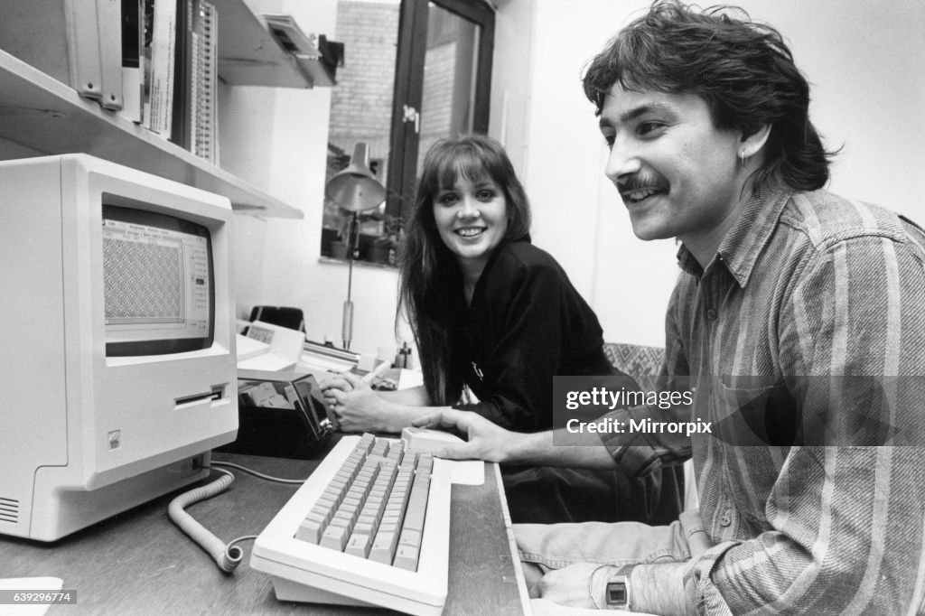 1980s Computer Lesson 1980s Computing. Computer textile designers Yvonne Robertson an d ...