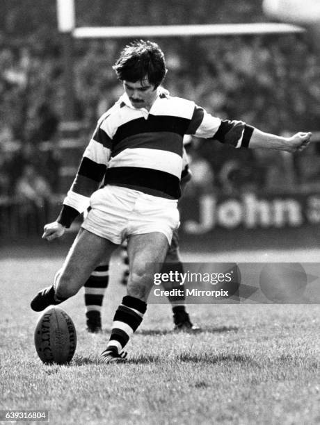 Peter Roe Rugby 69 Pontypool Rugby Union Stock Photos, High-Res Pictures, and Images ...