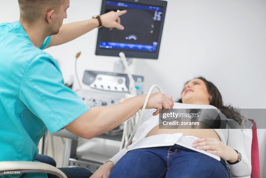 Doing ultrasound scan