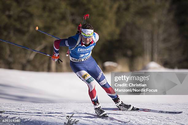 Ole Einar Bjoerndalen of Norway competes during the 20 km men's Individual on January 20, 2017 in Antholz-Anterselva, Italy.