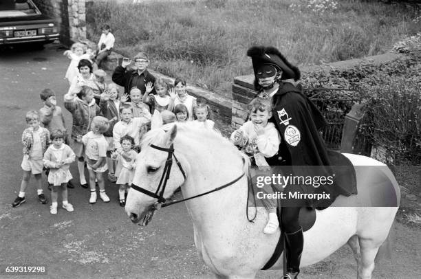 The Dick Turpin fan club.. The famous highwayman, alias Richard Hutchings, proved popular with local children when he turned up at the Woodman Inn,...