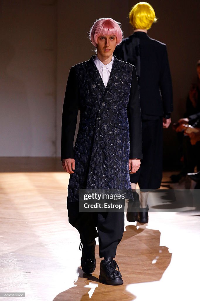 Comme Des Garcons Homme Plus : Runway - Paris Fashion Week - Menswear F/W 2017-2018