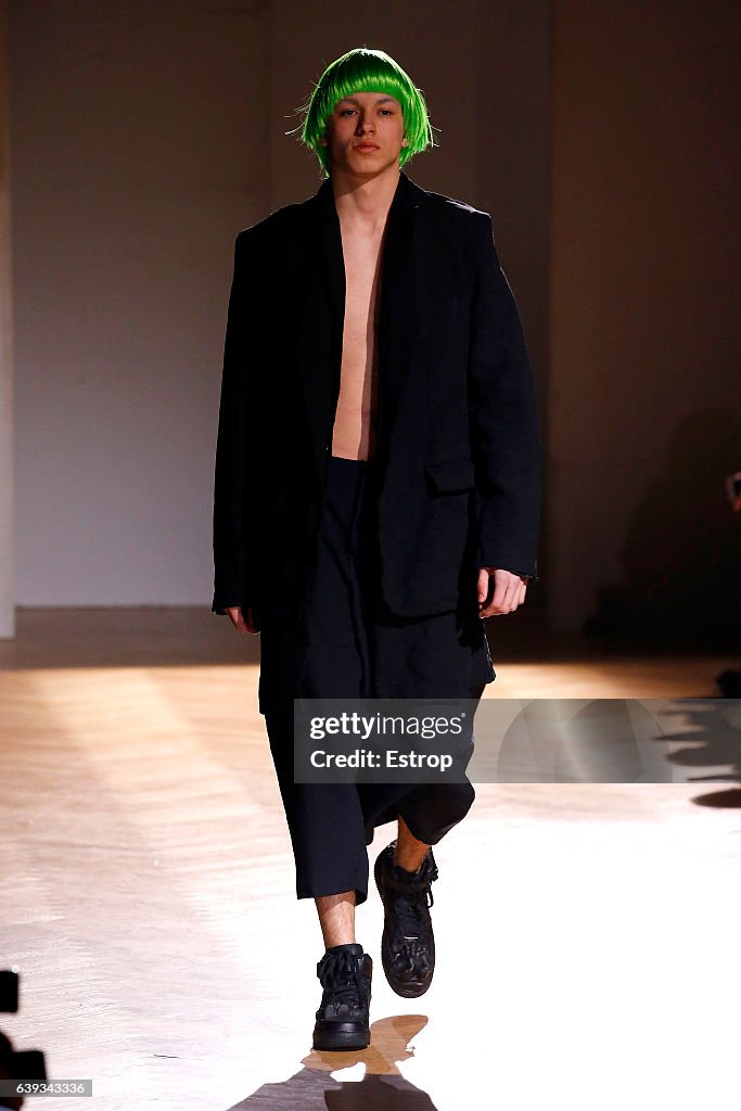 Comme Des Garcons Homme Plus : Runway - Paris Fashion Week - Menswear F/W 2017-2018