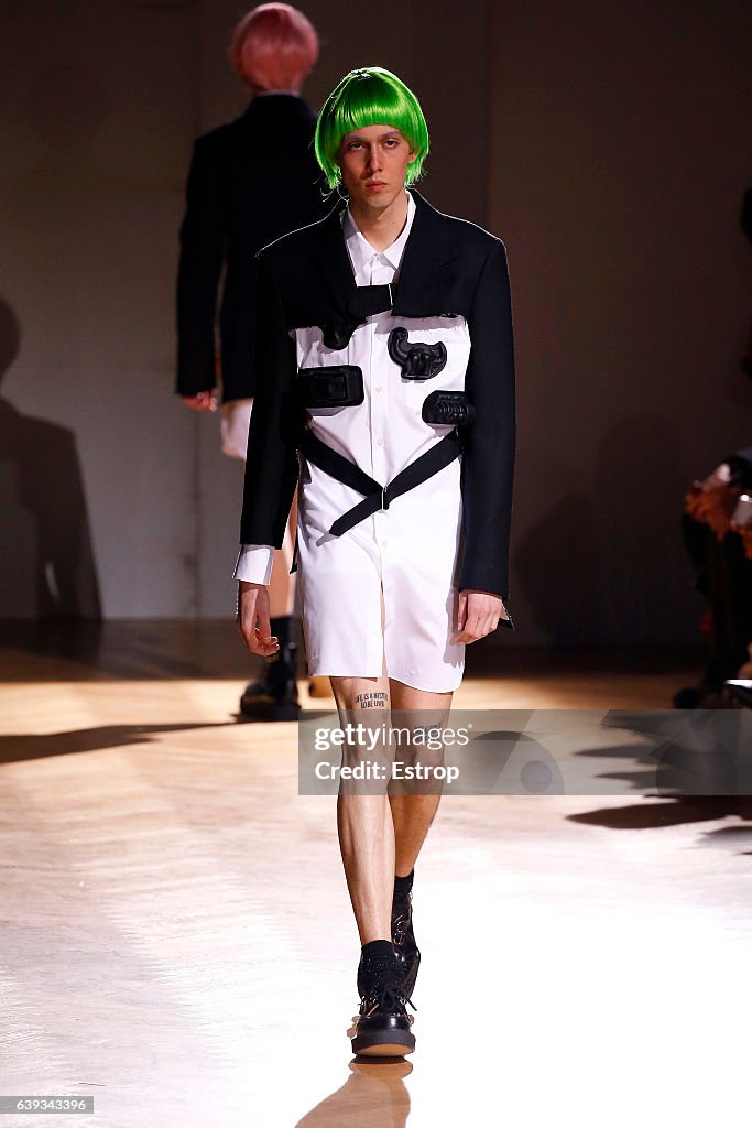 Comme Des Garcons Homme Plus : Runway - Paris Fashion Week - Menswear F/W 2017-2018