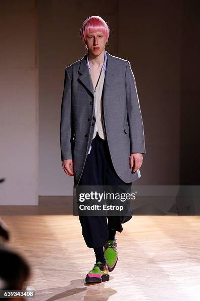 Comme Des Garcons Homme Plus : Runway - Paris Fashion Week - Menswear F/W 2017-2018 Comme Des Garcons Homme Plus : Runway - Paris Fashion Week - Menswear F/W 2017-2018
