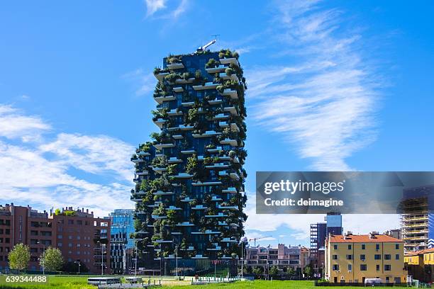 bosco verticale, milan, italy. - bosco verticale milano stock pictures, royalty-free photos & images