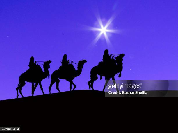 the three wise men - 3 wise men stock pictures, royalty-free photos & images