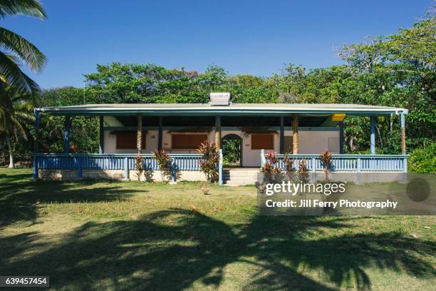 pavilion - niue island stockfoto's en -beelden